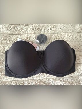 Calvin Klein Black Strapless Smooth Molded Bra